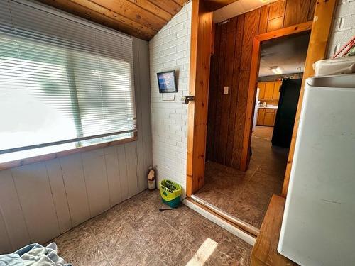 101 Brompton Road, Red Rock, ON - Indoor Photo Showing Other Room