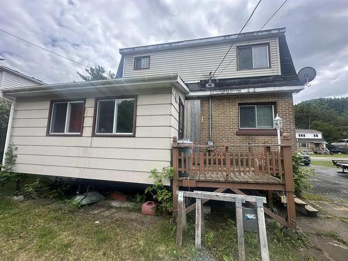 101 Brompton Road, Red Rock, ON 