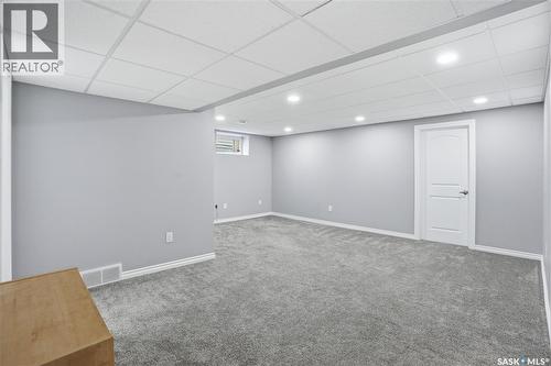 3286 Mcclocklin Road, Saskatoon, SK - Indoor