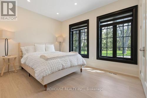 16 & 20 Garden Gate, Brock, ON - Indoor Photo Showing Bedroom