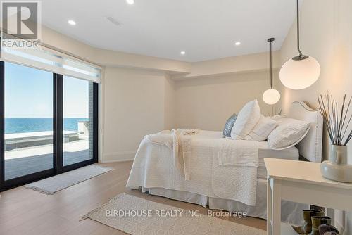 16 & 20 Garden Gate, Brock, ON - Indoor Photo Showing Bedroom