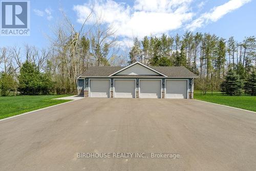 16 & 20 Garden Gate, Brock, ON - Outdoor