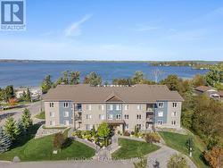 301 - 94 FRANCIS STREET W Kawartha Lakes (Fenelon Falls), ON K0M 1N0