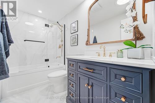 Bathroom Renovated - 3368 Mainsail Crescent, Mississauga, ON - Indoor Photo Showing Bathroom