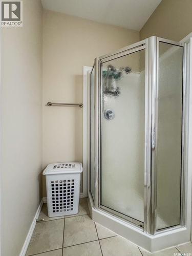 520 Palliser Drive, Swift Current, SK - Indoor Photo Showing Bathroom