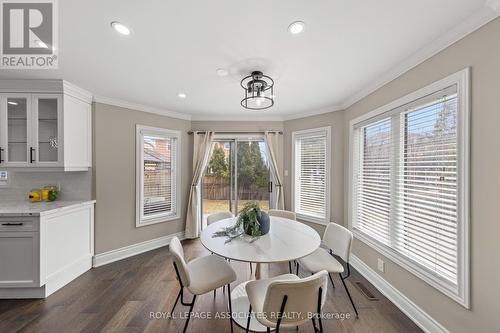 33 Hutton Crescent, Caledon, ON - Indoor Photo Showing Dining Room