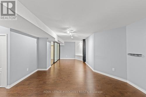 33 Hutton Crescent, Caledon, ON - Indoor Photo Showing Other Room