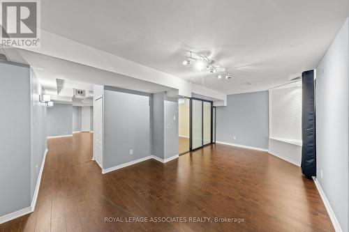 33 Hutton Crescent, Caledon, ON - Indoor Photo Showing Other Room