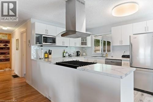 2592 Lakeshore Road, Dunnville, ON - Indoor Photo Showing Kitchen With Stainless Steel Kitchen With Upgraded Kitchen