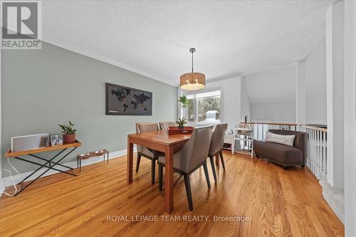 2795 Flannery Drive, Ottawa, ON - Indoor Photo Showing Dining Room