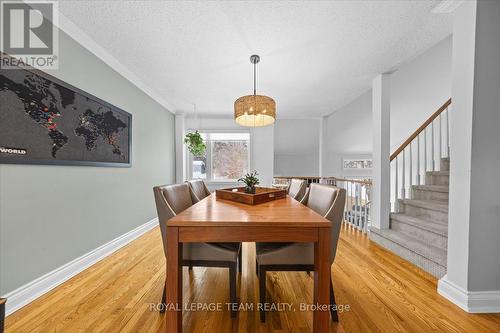 2795 Flannery Drive, Ottawa, ON - Indoor Photo Showing Dining Room