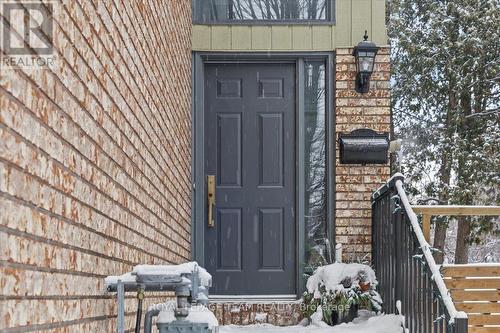 2795 Flannery Drive, Ottawa, ON - Outdoor