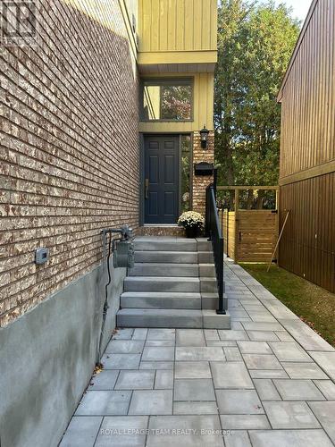 2795 Flannery Drive, Ottawa, ON - Outdoor