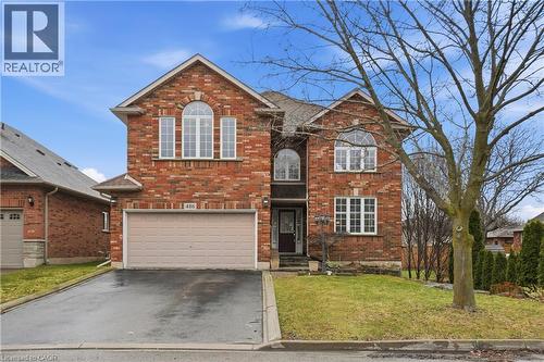 486 DELANEY Court  Burlington, ON L7L 5T7