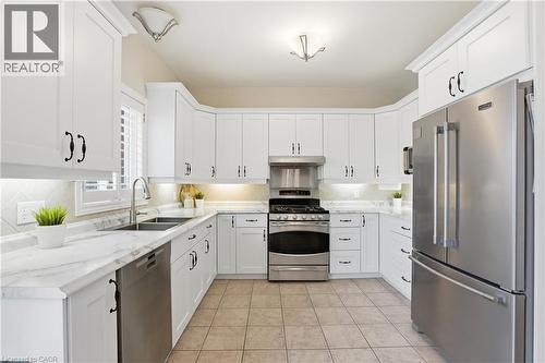486 Delaney Court, Burlington, ON - Indoor Photo Showing Kitchen With Double Sink