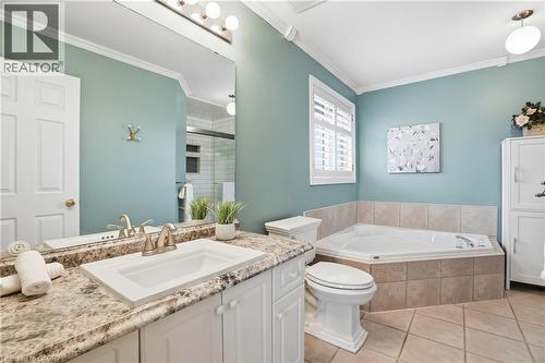 486 Delaney Court, Burlington, ON - Indoor Photo Showing Bathroom