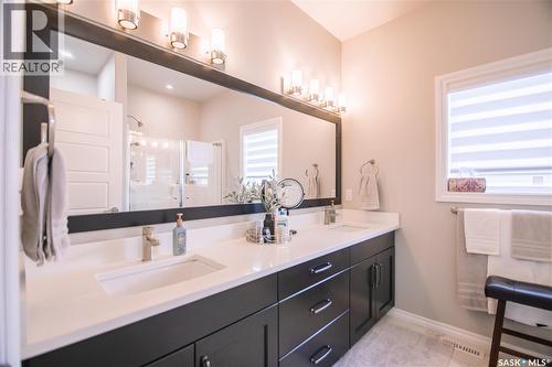 4960 Wright Road, Regina, SK - Indoor Photo Showing Bathroom