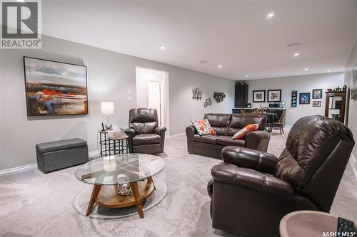 4960 Wright Road, Regina, SK - Indoor Photo Showing Living Room