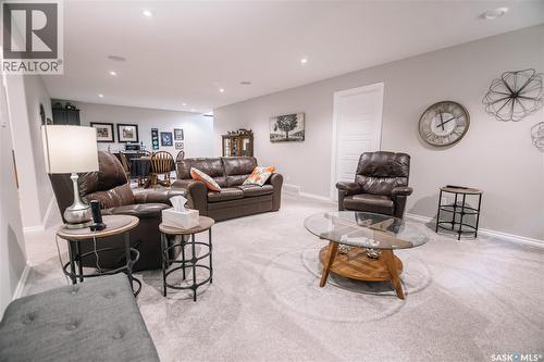 4960 Wright Road, Regina, SK - Indoor Photo Showing Living Room