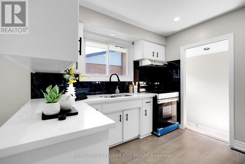 470 Franklin Street N, Kitchener, ON - Indoor Photo Showing Kitchen With Double Sink