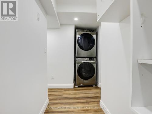 128 Donnenwerth Drive, Kitchener, ON - Indoor Photo Showing Laundry Room