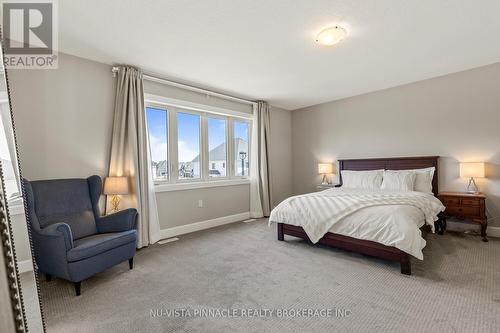 2138 Wallingford Avenue, London North (North R), ON - Indoor Photo Showing Bedroom