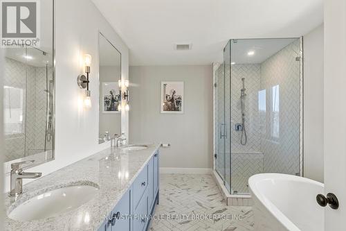 2138 Wallingford Avenue, London North (North R), ON - Indoor Photo Showing Bathroom