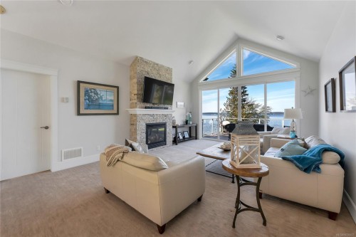 1179 Barnes Rd, Crofton, BC 