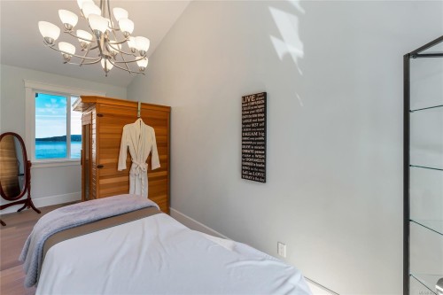 1179 Barnes Rd, Crofton, BC 