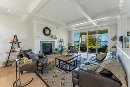 1179 Barnes Rd, Crofton, BC 