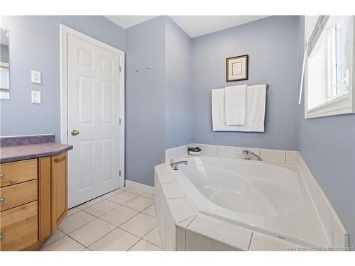 169 Hedgewood Dr, Moncton, NB 