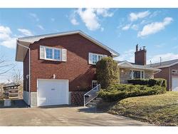 169 Hedgewood DR  Moncton, NB E1E 2W8