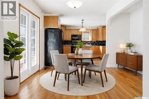 82 Burton Street, Grand Coulee, SK - Indoor Photo Showing Dining Room