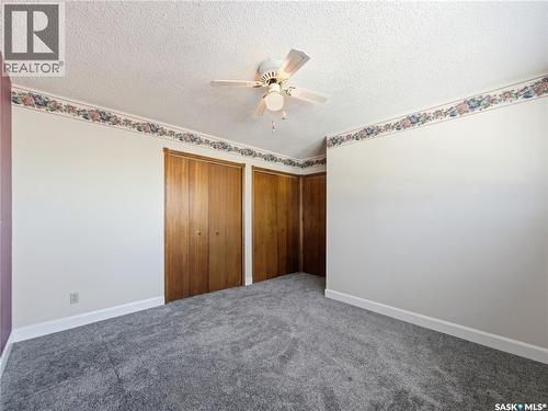 82 Burton Street, Grand Coulee, SK - Indoor Photo Showing Other Room