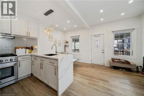 67 Glendale Avenue N, Hamilton, ON - Indoor Photo Showing Kitchen With Upgraded Kitchen