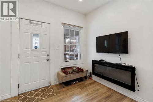 67 Glendale Avenue N, Hamilton, ON - Indoor Photo Showing Other Room