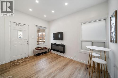 67 Glendale Avenue N, Hamilton, ON - Indoor