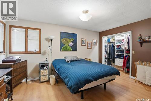 302 Bentham Crescent, Saskatoon, SK - Indoor Photo Showing Bedroom