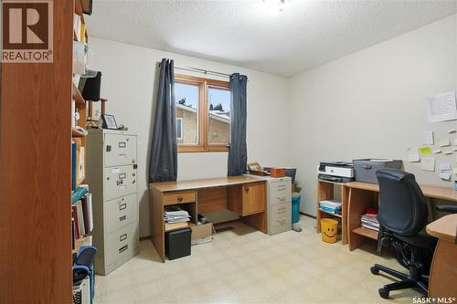 302 Bentham Crescent, Saskatoon, SK - Indoor Photo Showing Office