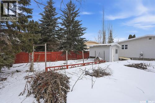 302 Bentham Crescent, Saskatoon, SK - Outdoor