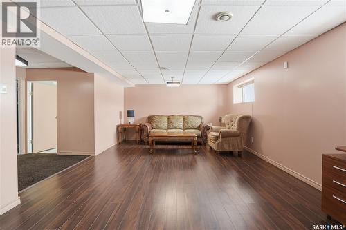 6914 Cunningham Drive, Regina, SK - Indoor