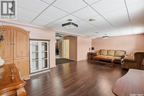 6914 Cunningham Drive, Regina, SK - Indoor