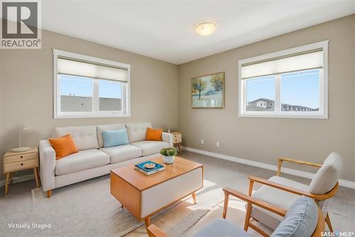 31 100 Brooklyn Lane, Warman, SK - Indoor Photo Showing Living Room
