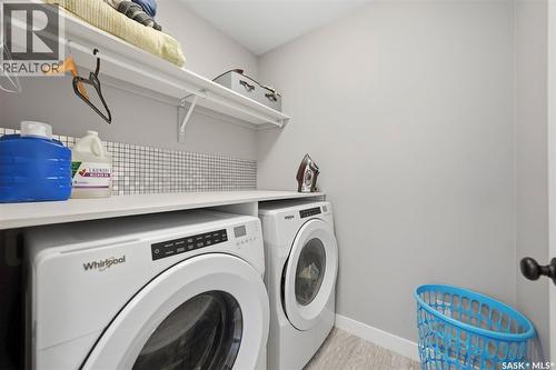 608 Brighton Gate, Saskatoon, SK - Indoor Photo Showing Laundry Room