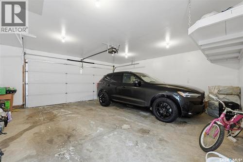 608 Brighton Gate, Saskatoon, SK - Indoor Photo Showing Garage