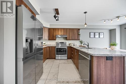 32 Code Crescent, Carleton Place, ON - Indoor Photo Showing Kitchen With Double Sink