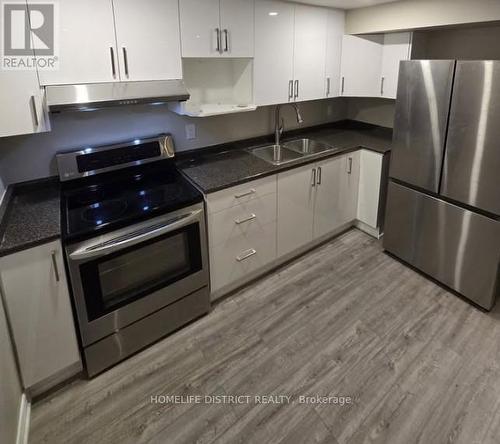 29 Freer Crescent, Ajax, ON 