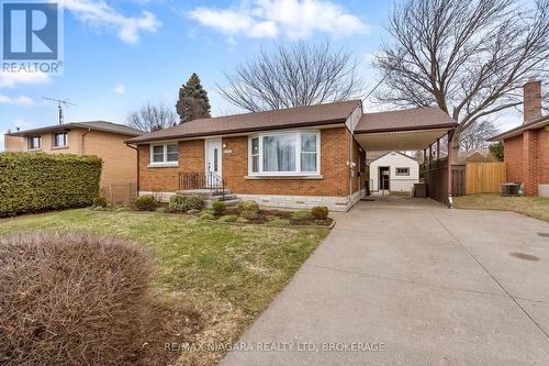 6691 GLENDOONE STREET  Niagara Falls (Stamford), ON L2J 1G1