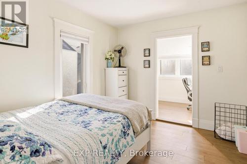125 Wilhelm Street, Kitchener, ON - Indoor Photo Showing Bedroom