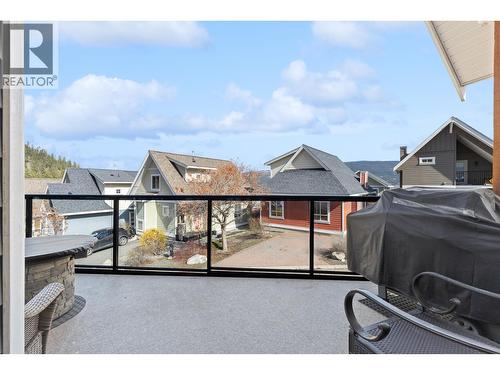 6844 Santiago Loop, Kelowna, BC - Outdoor With Exterior